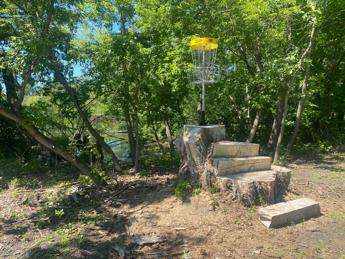 Bramble Links Disc Golf Course Hole 18